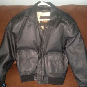 Guide Gear bomber